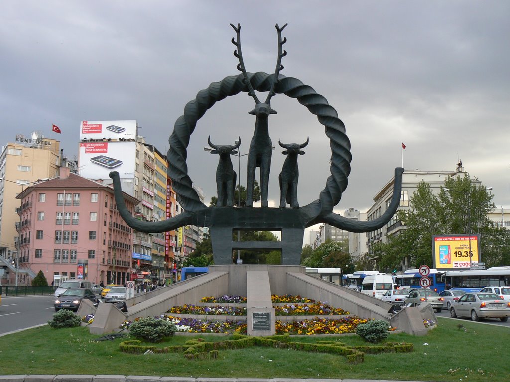 HİTİT GÜNEŞİ