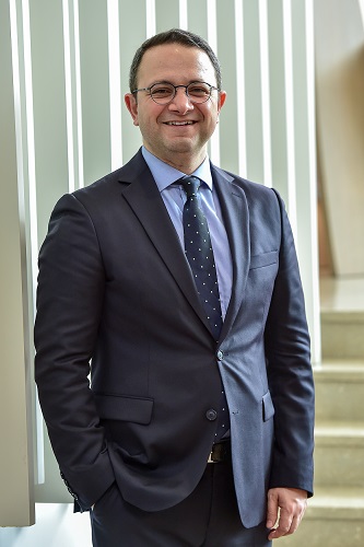  Kayrıl Karabeyoğlu