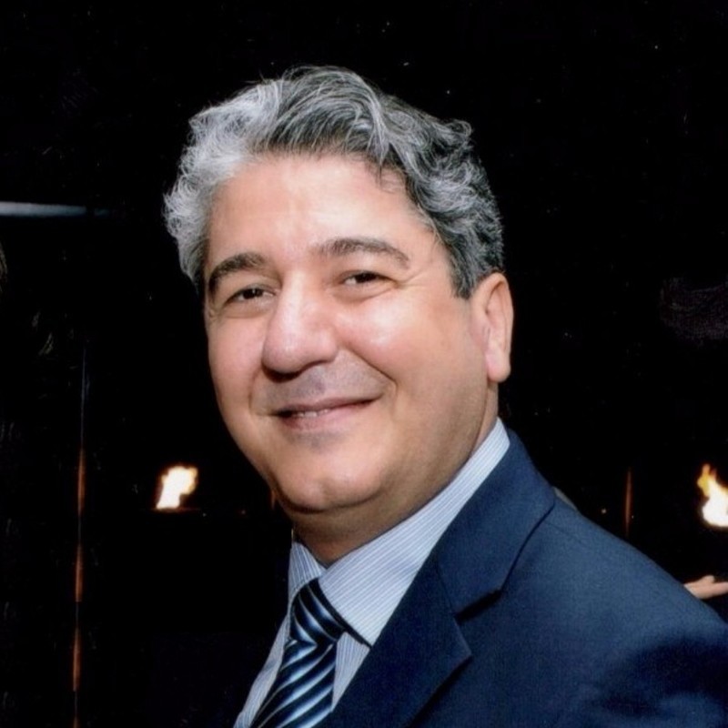  Adil Erdem 