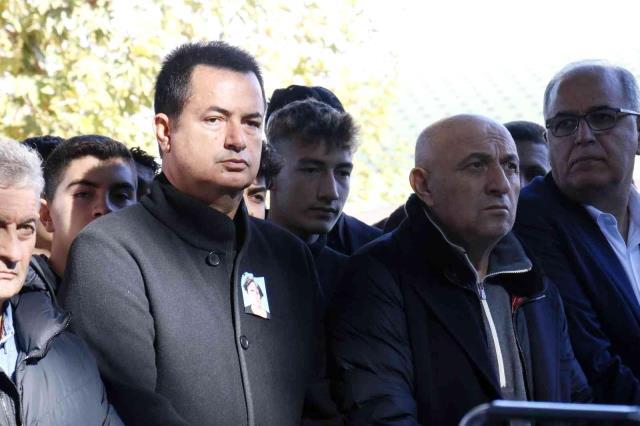 acun ılıcalı