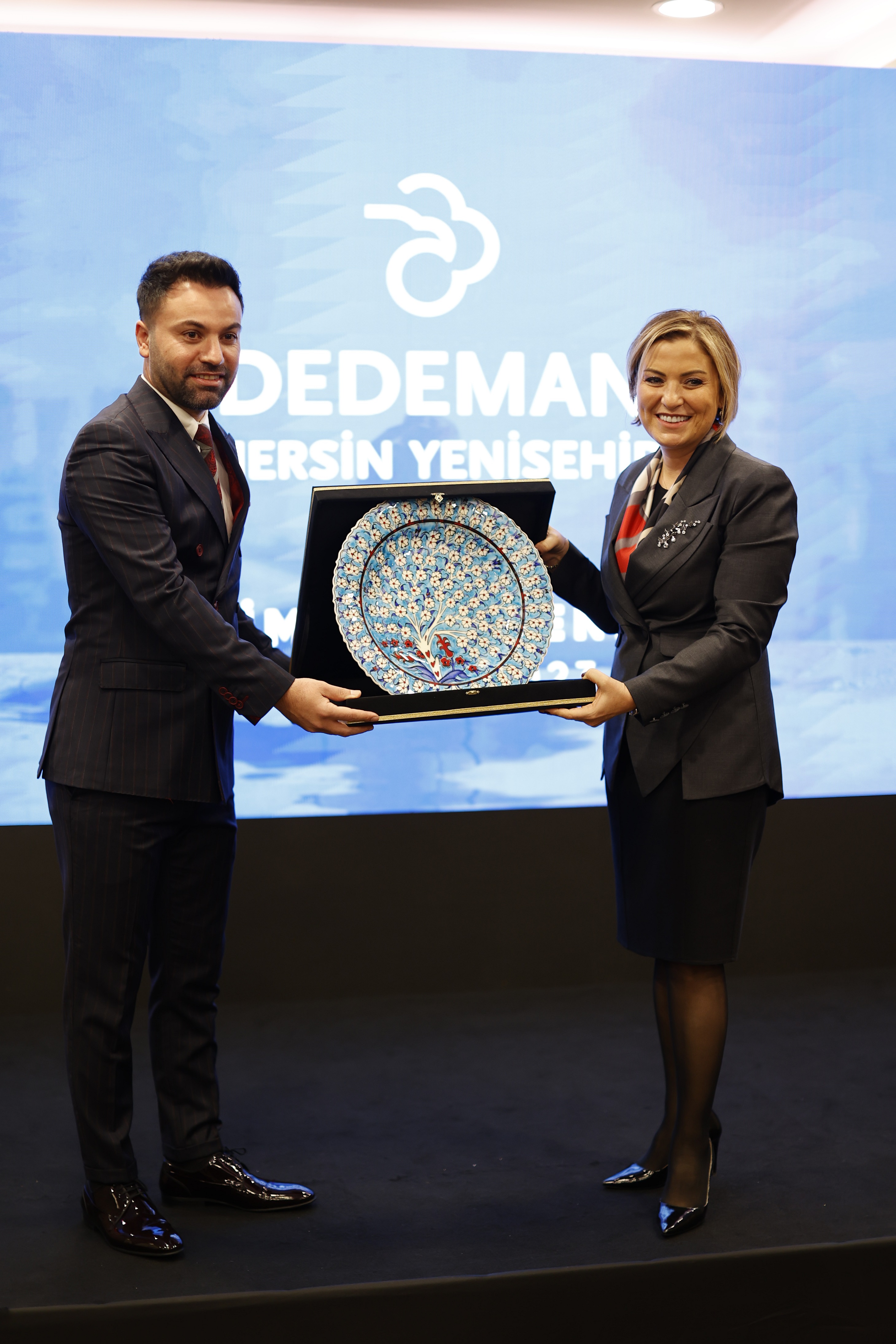 İdris Rojhat Banu Dedeman