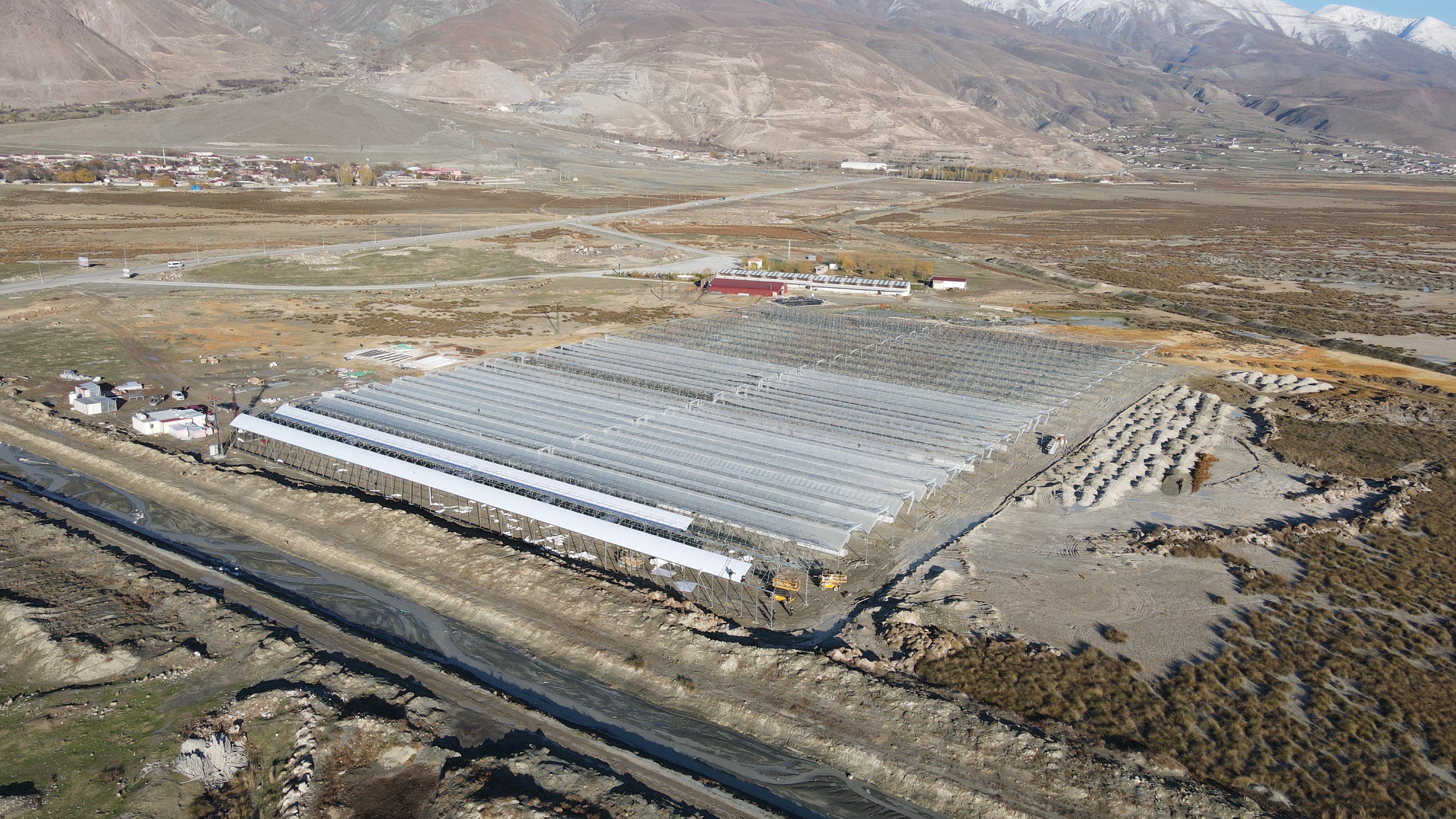 Erzincan'da devlet desteğiyle 120 bin metrekarede jeotermal seralar kuruluyor