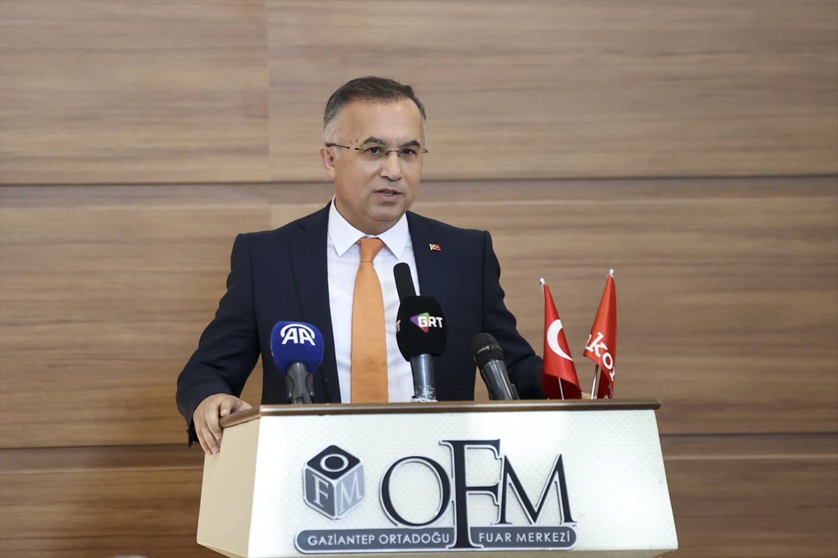 Gaziantep Valisi Kemal Çeber
