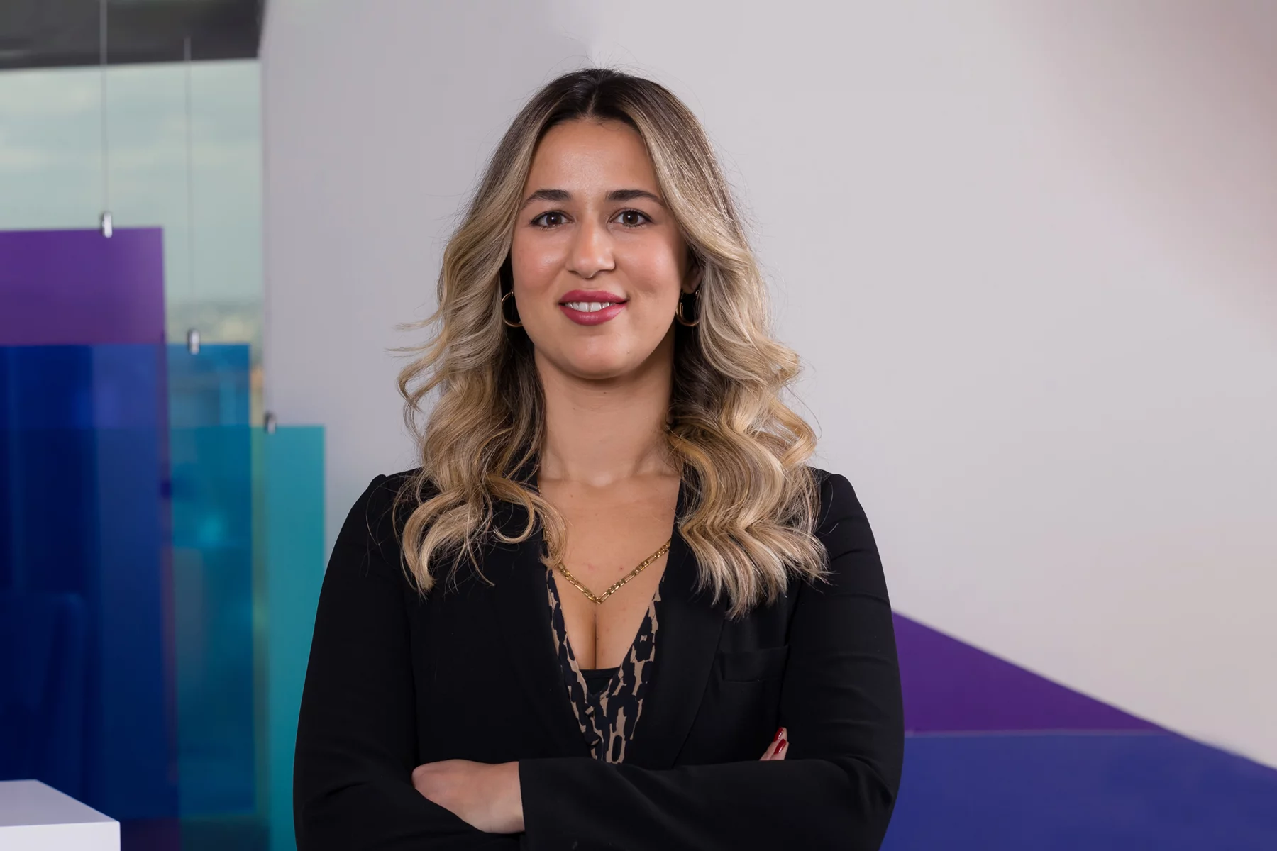  Özge İlhan