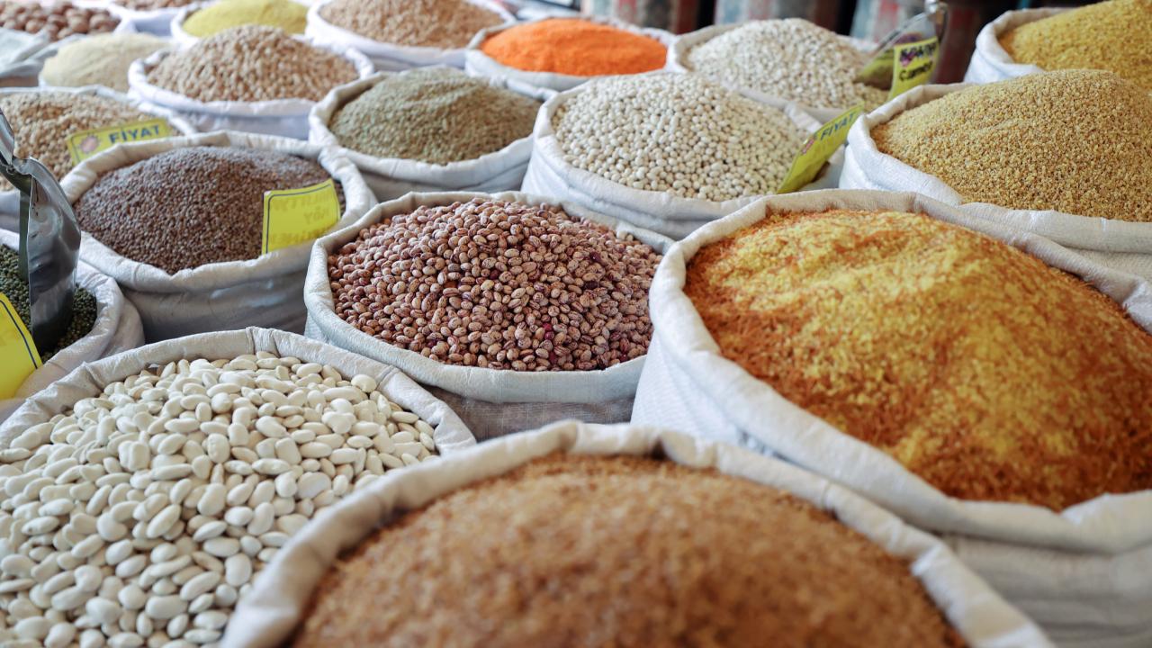 Hububat ve bakliyat ihracatçıları, şeker pancarındaki üretim artışından memnun