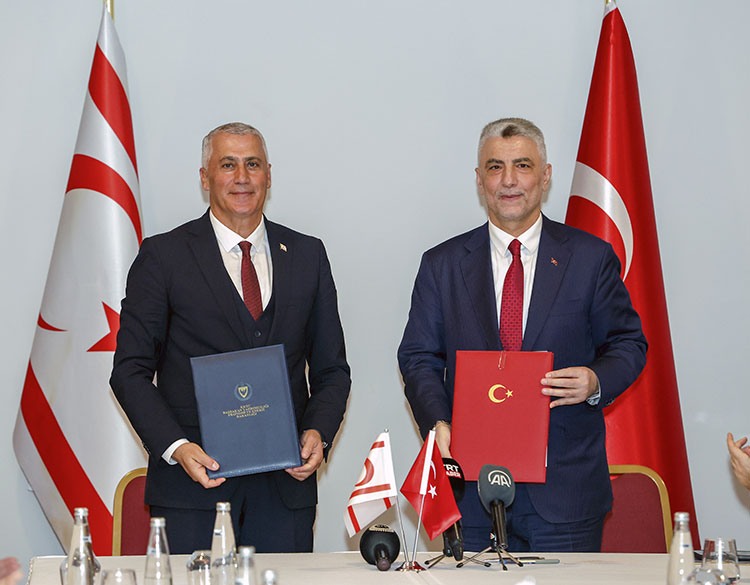 Ticaret Bakanı Bolat: KKTC'ye yatırımlarımızı genişletmek için çalışmalarımızı sürdürüyoruz
