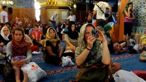 İstanbul turiste daha ucuz!