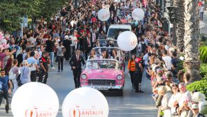 55. Uluslararası Antalya Film Festivali’nde yıldız yağmuru