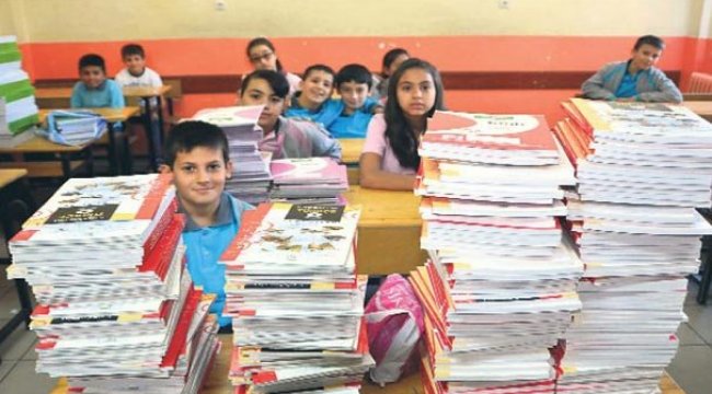Öğrencilere 141 milyon ders kitabı dağıtılacak