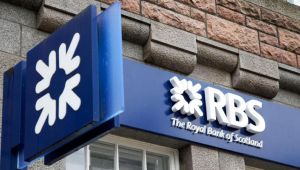 Önde gelen bankadan sürpriz karar: 54 şube kapanıyor