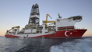 Fatih gemisine deniz üstü operasyonlara başlandı