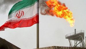 İran`dan petrol piyasasına müdahale suçlaması