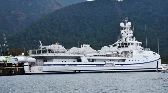 Lüks yatlara 12 tankerlik yakıt ikmali