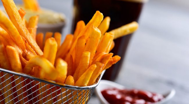 Uzmanlar uyarıyor: Kızarmış patates cinselliği öldürüyor