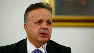 '200 milyar dolarlı ihracatları yapmak en büyük hedefimiz'