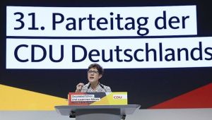Son dakika... Merkel'in yerine gelen isim belli oldu