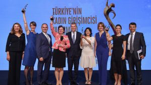  Türkiye’nin İlham Veren Girişimci Kadınları Ödüllerini Aldı