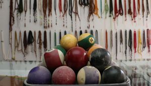 Eski bilardo toplarından