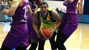 Fenerbahçe yenilmesine rağmen çeyrek finalde