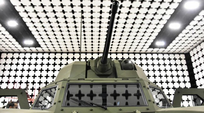 Türkiye'nin ilk elektrikli zırhlı aracı 'Akrep II' tanıtıldı