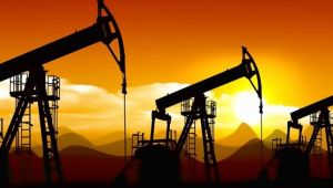 Siyasi riskler petrolü destekliyor ancak bu durum kısa vadeli