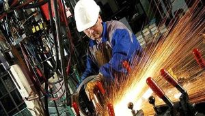 TÜİK: Sanayi üretimi yüzde 2.2 azaldı