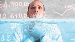 Bir yanımız borç içinde bir yanımız dolarizasyon