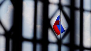 Rusya'nın petrol geliri düştü