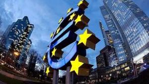 Euro Bölgesi büyüme tahmini düşürüldü