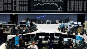 Avrupa borsaları 'Yuan'daki sert düşüşün etkisiyle' günü düşüşle tamamladı