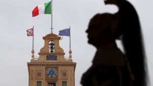İtalya'daki hükümet krizinde gözler çarşamba gününde