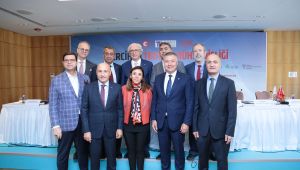 KARŞILIKSIZ BURS VE İŞ GARANTİSİ CAZİP GELDİ ÖĞRENCİLER TEKSTİL MÜHENDİSLİĞİNE AKIN ETTİ