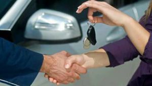 AB'de otomobil satışları Kasım'da arttı