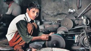 Türkiye'de 720 bin çocuk işçi var