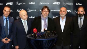 Kulüpler Birliği'ni Gören Var mı?