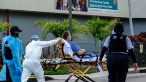 ABD’de Yoğun Bakımlar Dolu İlaç İhtiyacı Artıyor