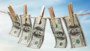Her yıl 1,6 trilyon dolar kara para aklanıyor