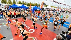 VODAFONE 15. İSTANBUL YARI MARATONU KOŞULDU
