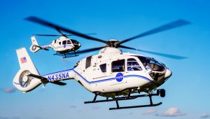 Airbus, uzay keşfini desteklemek için NASA’ya iki H135 helikopteri teslim etti
