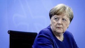 Angela Merkel: İrlanda'yı Brexit konusunda hayal kırıklığına uğratmayacağız