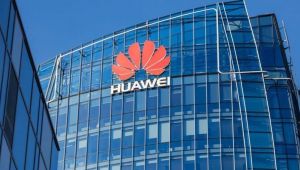 Birleşik Krallık Huawei’i “gizli ilişki” ile suçladı