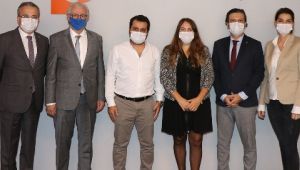 Egeli ihracatçılar sanal gerçeklikle yeni normalde ihracatını arttıracak