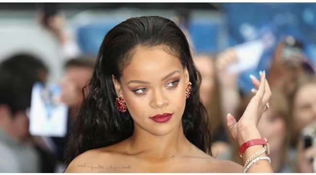 Rihanna, Forbes'un kendi girişimleriyle zengin olan kadınlar listesine girdi