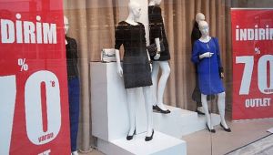 Tüketici nezdinde hiçbir inandırıcılığı kalmayan indirim kampanyaları belirli kurallara bağlanmalı 