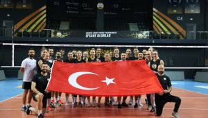 VakıfBank'ın kızlarından bayram hediyesi:Guidetti: ''Türk bayrağını dünyanın her yerinde dalgalandırıyoruz''