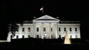 Washington'da teşvik kavgası sürerken Fed beklemede