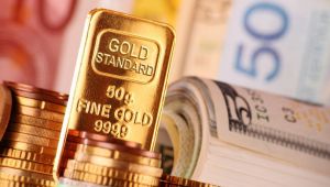 Altın haftayı kazançla kapatmaya doğru ileriyor