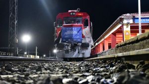 Türkiye’den ihraç malları taşıyan ilk yük treni Çin’e ulaştı