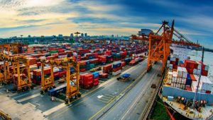 Dış ticaret açığı azaldı