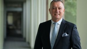 Mercedes-Benz Otomotiv Küresel IT ÇözümleriMerkezi tarafından gerçekleştirilen “STAR HACK” etkinliğinde birbirinden değerli fikirler yarıştı